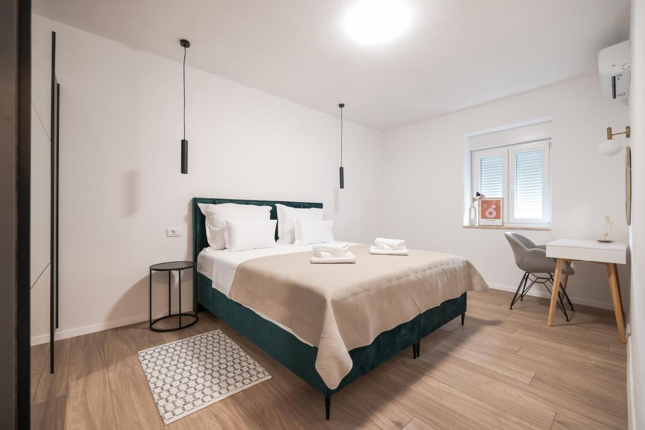 Apartment Elly ザダル エクステリア 写真