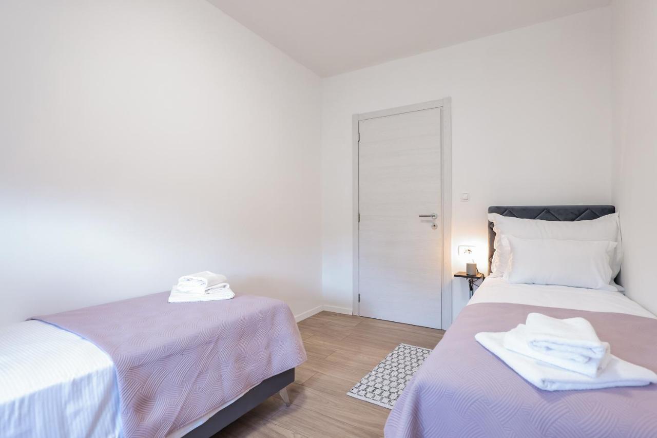 Apartment Elly ザダル エクステリア 写真