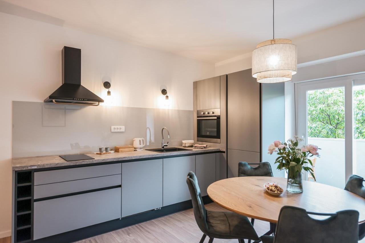 Apartment Elly ザダル エクステリア 写真